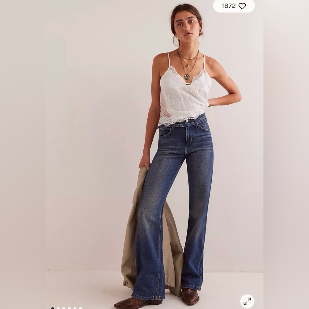 FREE PEOPLE x We The Free Sabine Slim straight jeans size 26